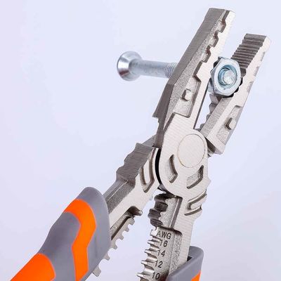 225mm High Leverage  	Combination Pliers